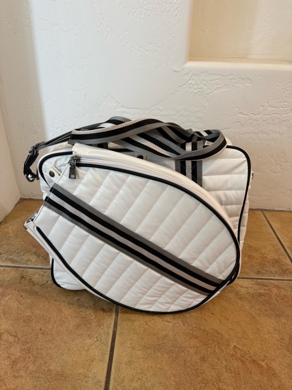 Think Roylin White & Black Tennis Racket Bag with Striped Strap